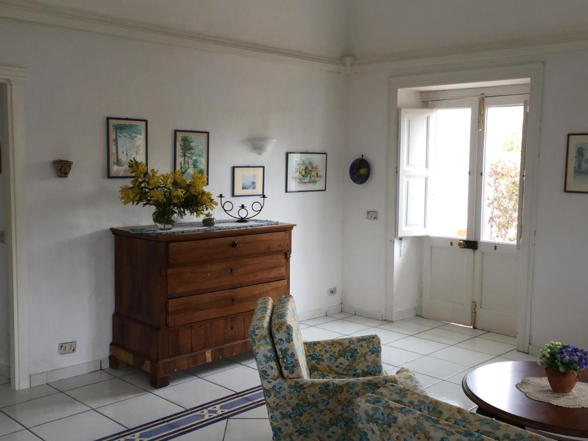 Casa Adriana Bed & Breakfast อนากาปรี ภายนอก รูปภาพ
