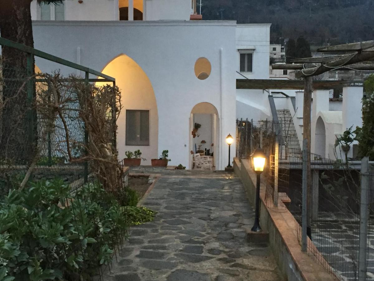 Casa Adriana Bed & Breakfast อนากาปรี ภายนอก รูปภาพ