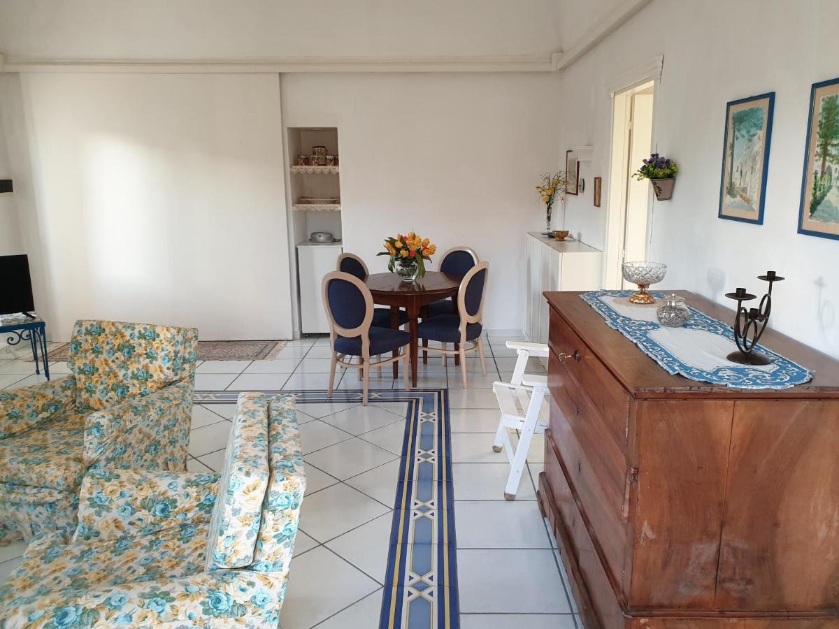 Casa Adriana Bed & Breakfast อนากาปรี ภายนอก รูปภาพ