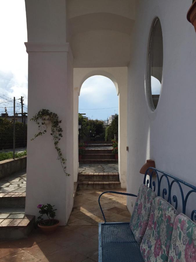 Casa Adriana Bed & Breakfast อนากาปรี ภายนอก รูปภาพ
